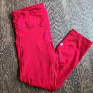 SOLD - Lululemon Pace Rival Crop